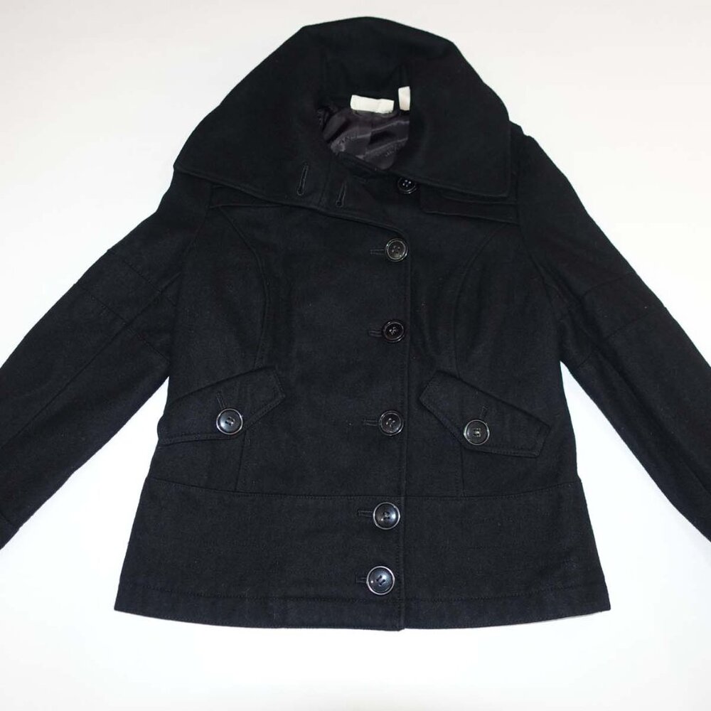 DKNY Jeans Women's Wool Blend Cropped Coat Size Medium Black Button Front Winter